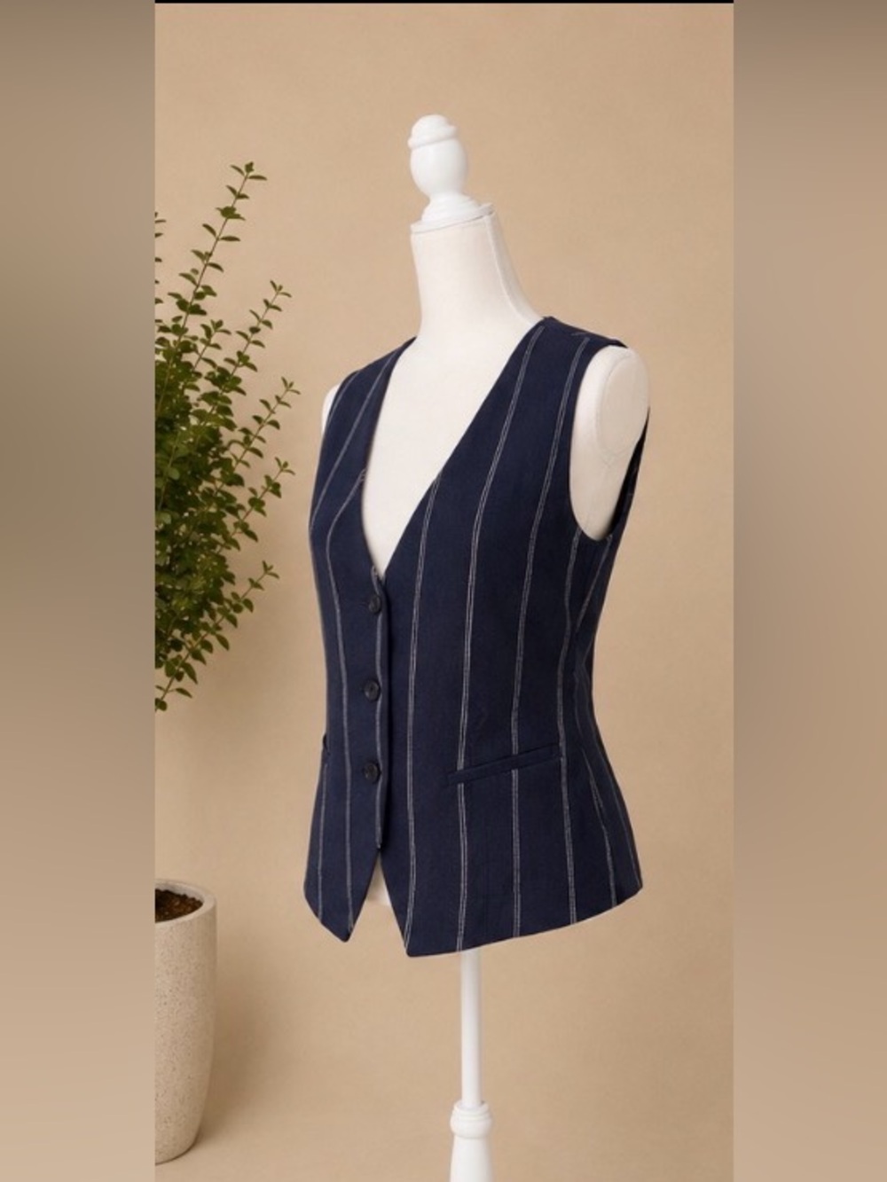 GAP Navy Pinstripe Vest Top - Picture 2 of 4